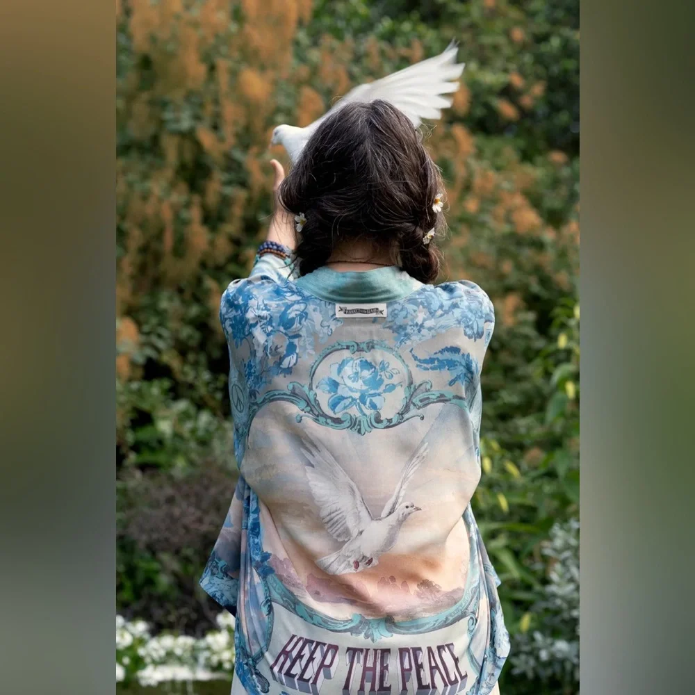 ⭐️Market of Stars⭐️ PEACE OUT Vintage  Art Lightweight Flowy Summer Cardigan - Picture 12 of 16